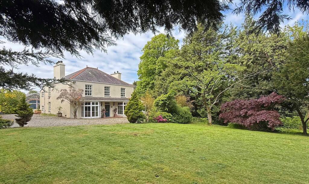Main image of property: Llanwnda, Caernarfon, Gwynedd, LL54