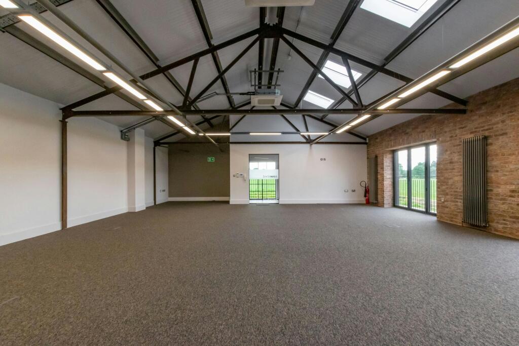 Cow Shed Deliver 5656.jpg