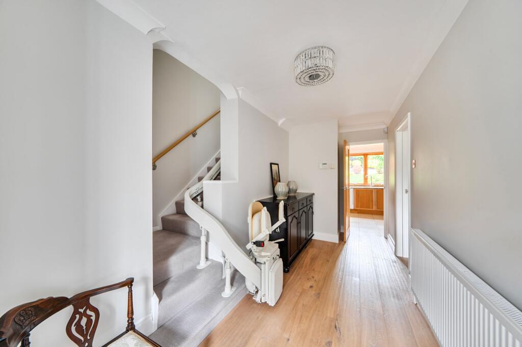 House in Enfield - More