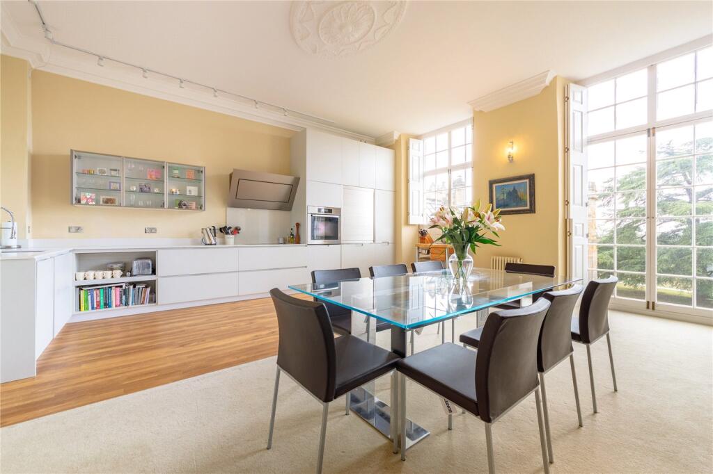 Apartment 2, Dingley Hall, Dingley photo 5