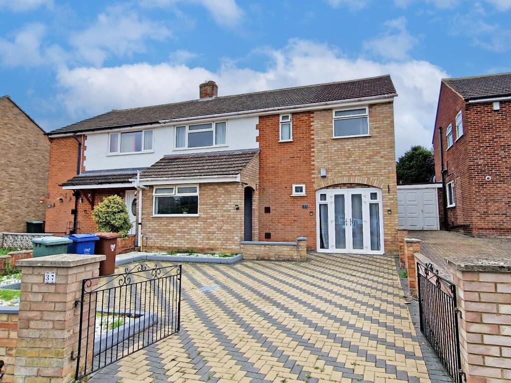 Main image of property: Barry Avenue, Bicester