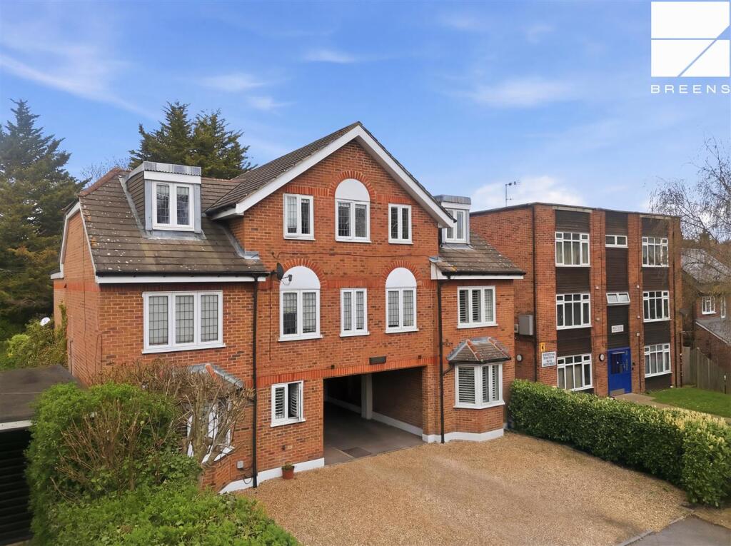 Main image of property: Falmouth Avenue, Highams Park, E4