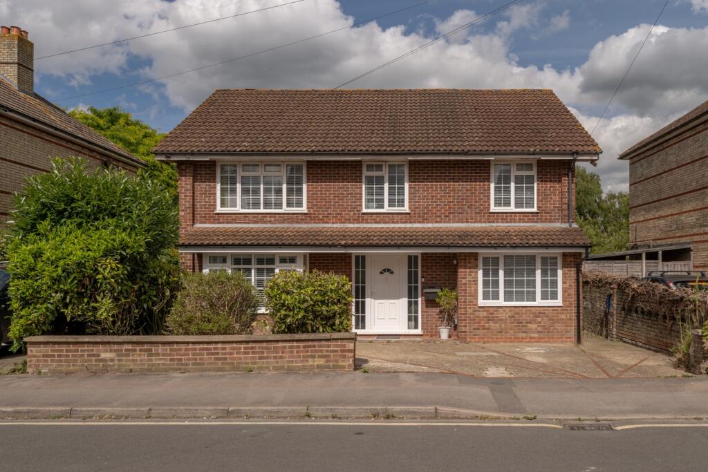 Main image of property: Lumley Road, Horley, Surrey, RH6