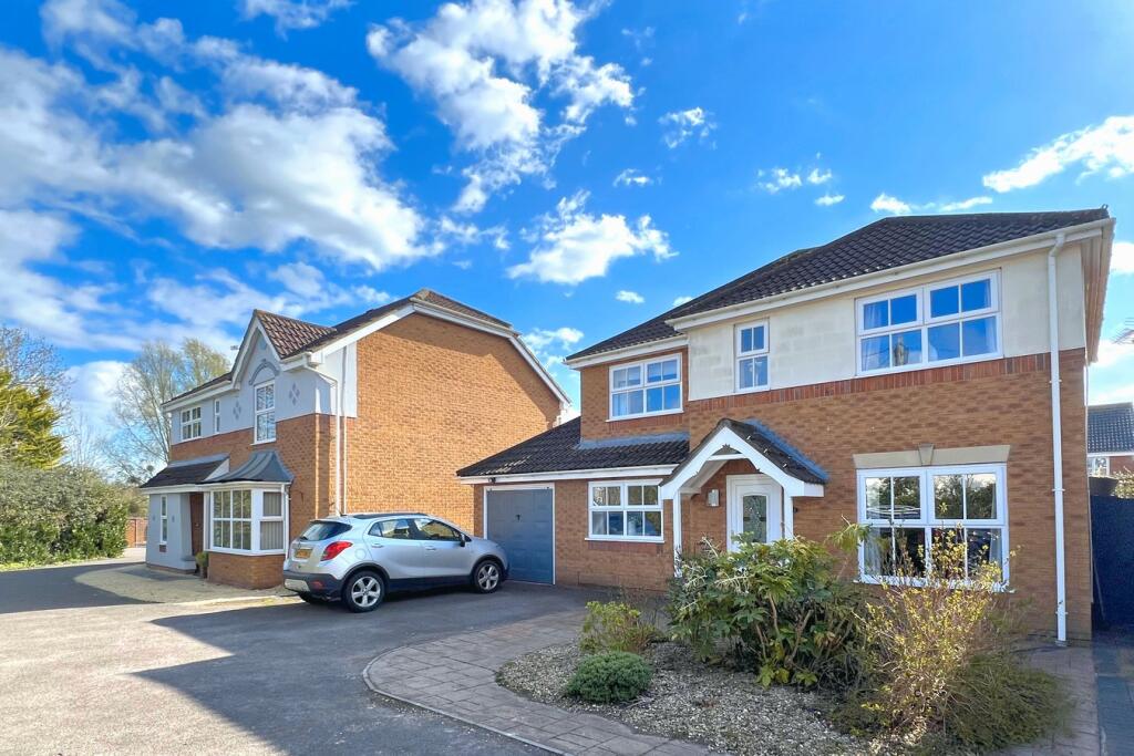 Main image of property: Cranmoor Green, Pilning, BS35