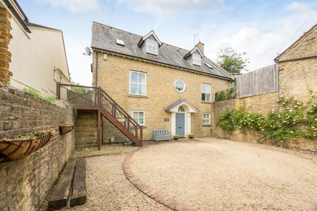 Main image of property: South Side, Steeple Aston, Bicester