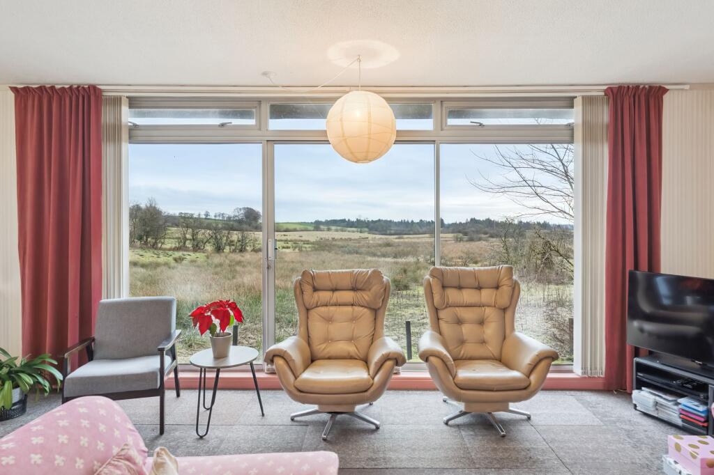 House in Torrance - G64, East Dunbartonshire - View 3