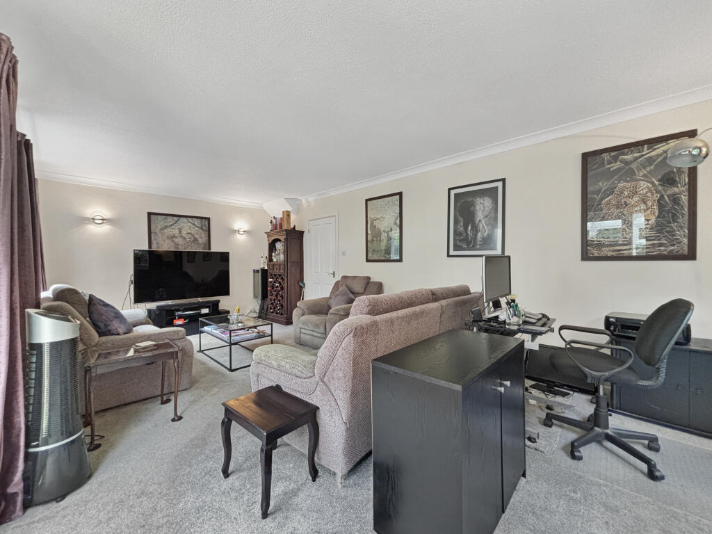 House in Stevenage - View 5