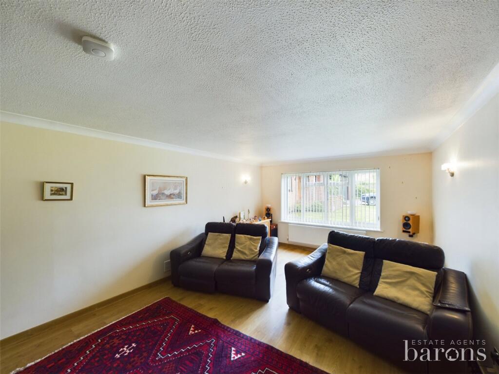 Vyne Meadow, Sherborne St. John, Basingstoke, Hampshire, RG24 - View 5