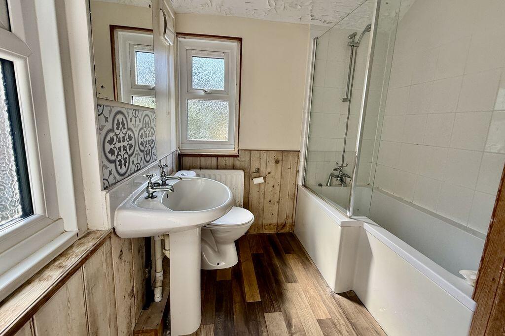 House in Tonbridge - View 5