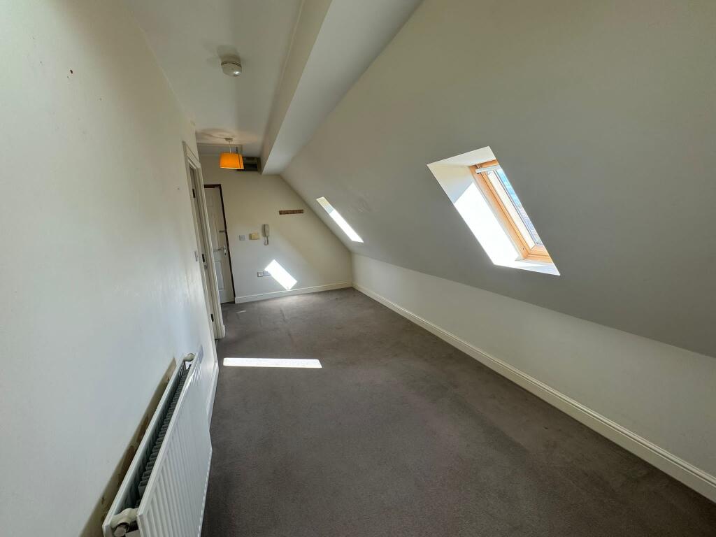 Apartment in Sheffield - More