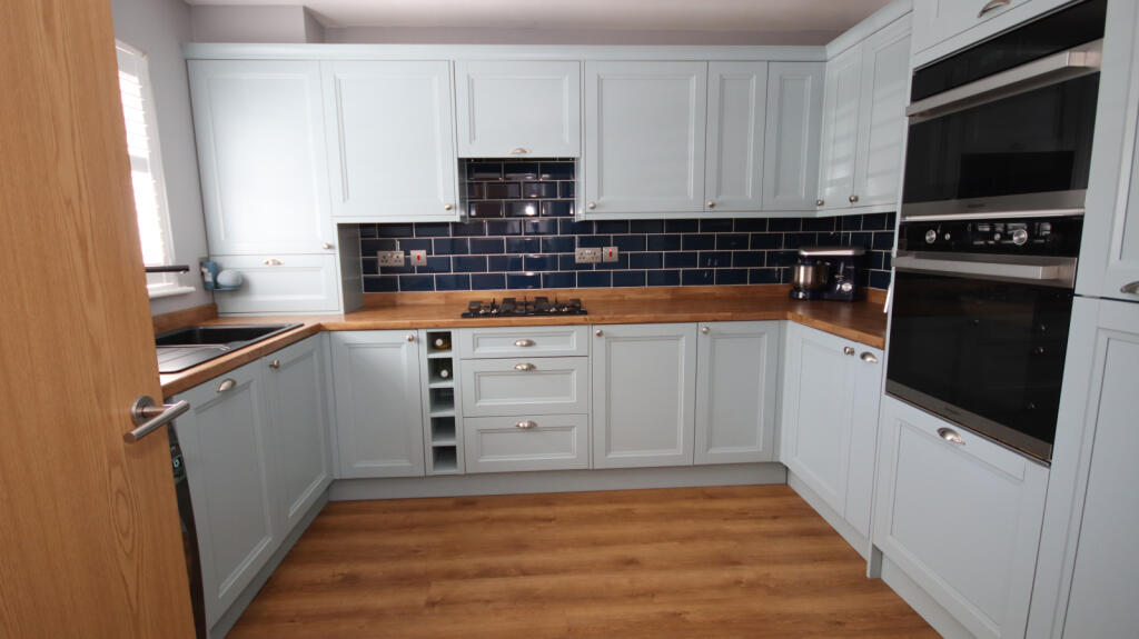 Main image of property: Sittingbourne, ME10