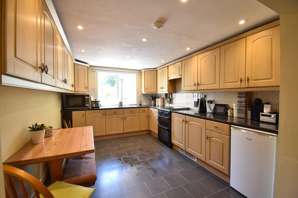 House in Exeter, Newtown - View 5