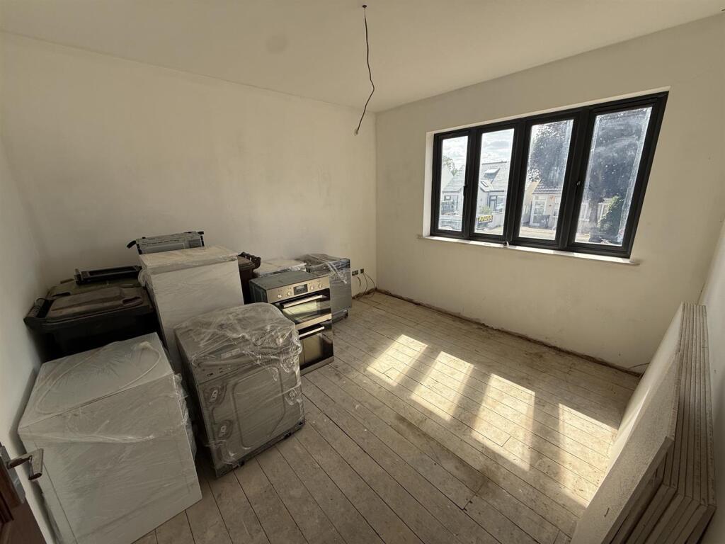 House in London - View 4