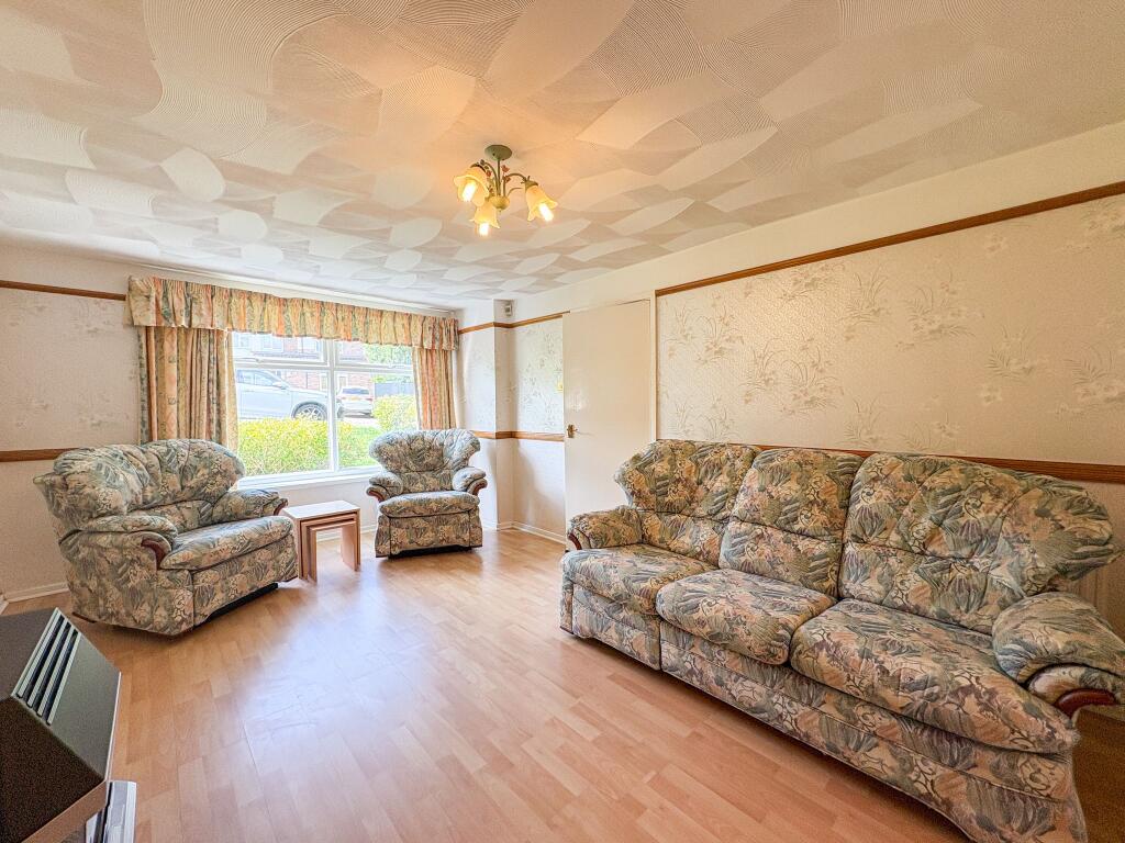 Waverley Close, Llandough, Penarth photo 4