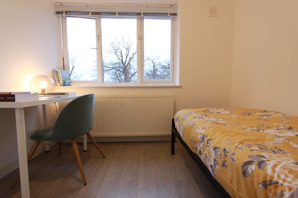 Additional image 4 of Goldings Crescent, Hatfield, AL10