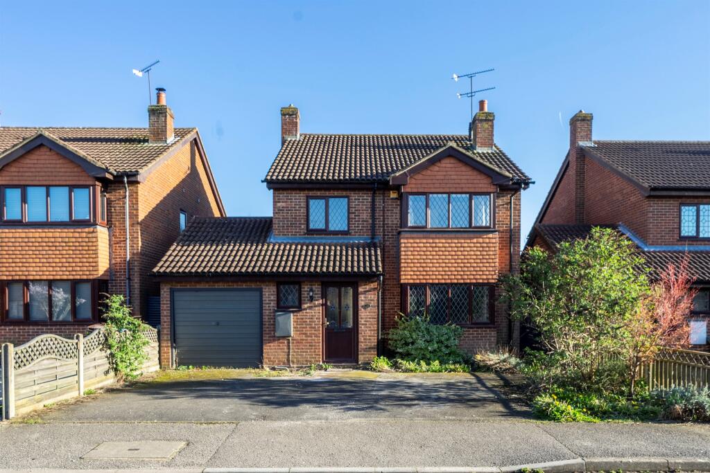 Main image of property: Rushendon Furlong, Pitstone, Leighton Buzzard