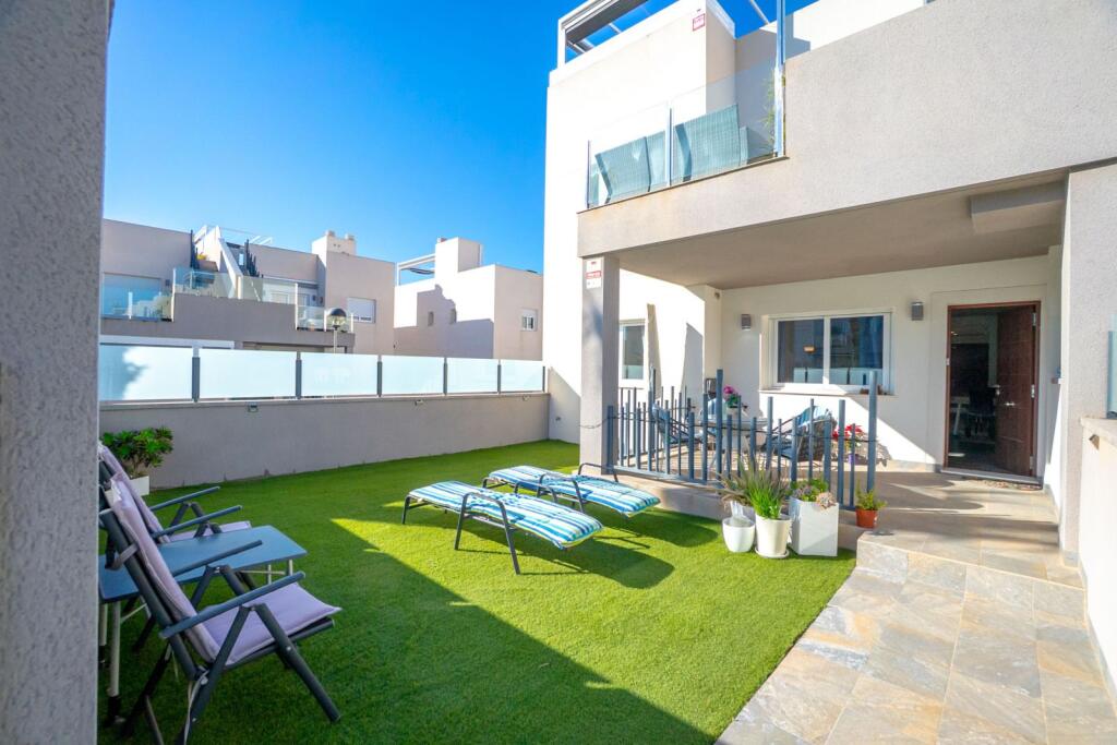 Main image of property: Valencia, Alicante, Torrevieja