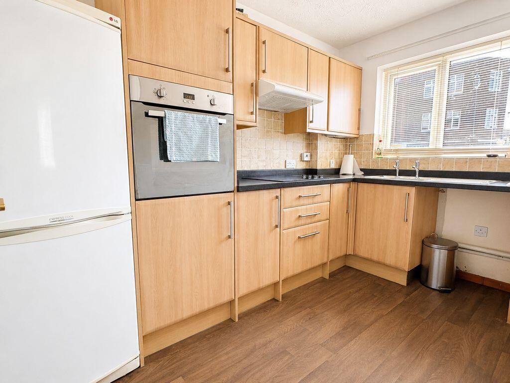 Apartment in Arun, Felpham - View 2