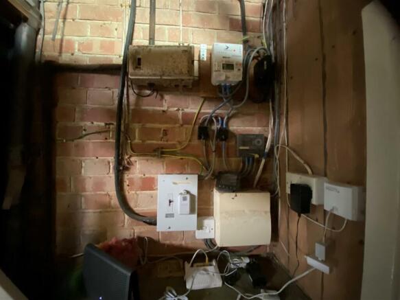 meter and fuse boxes.jpg
