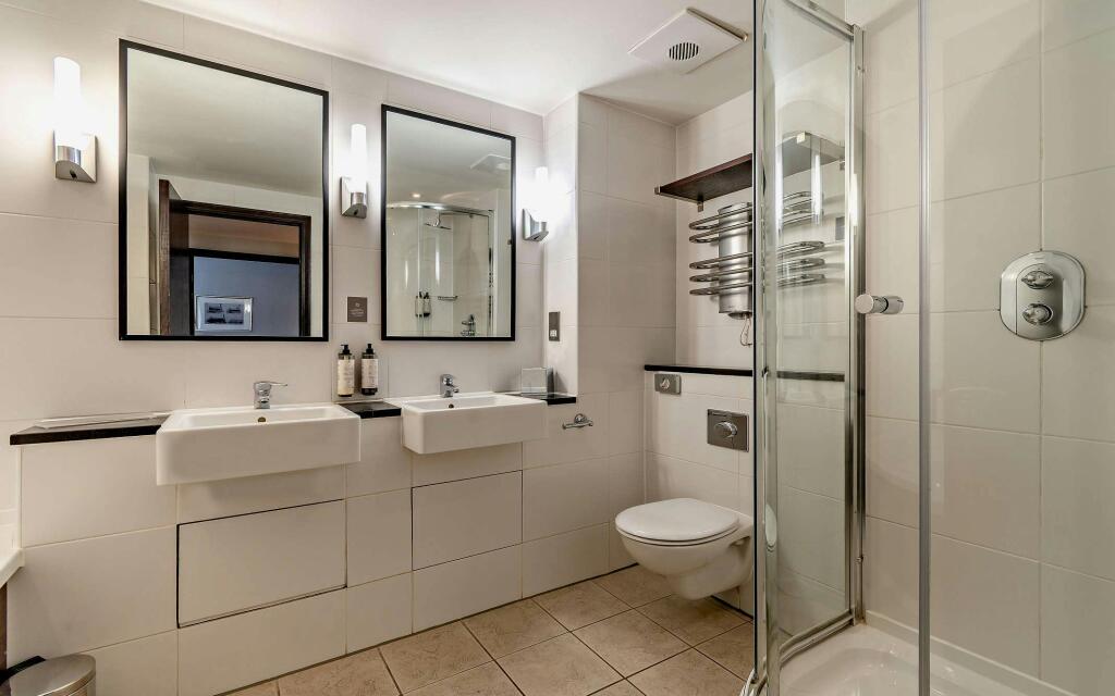 En-suite.jpg