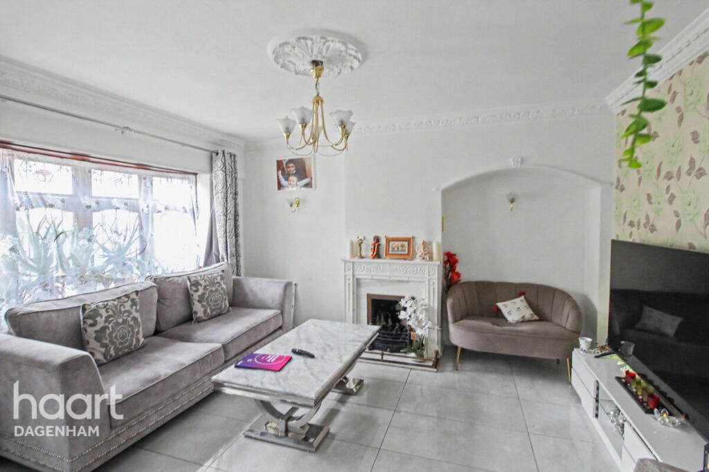 Main image of property: Dronfield Gardens, DAGENHAM