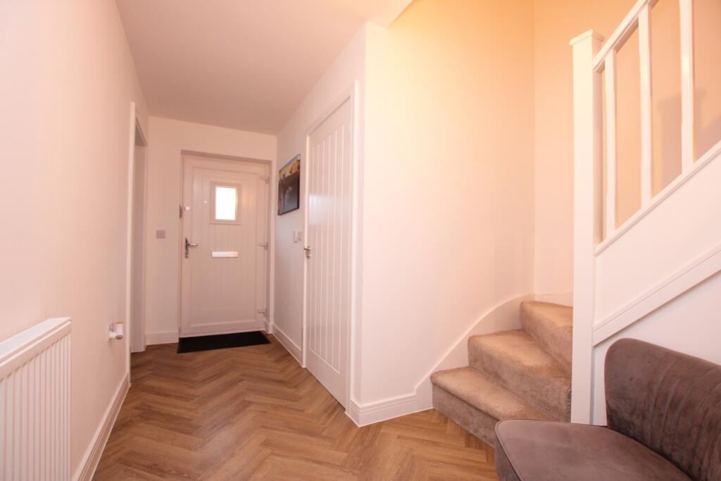 House in Kettering, North Northamptonshire - View 5