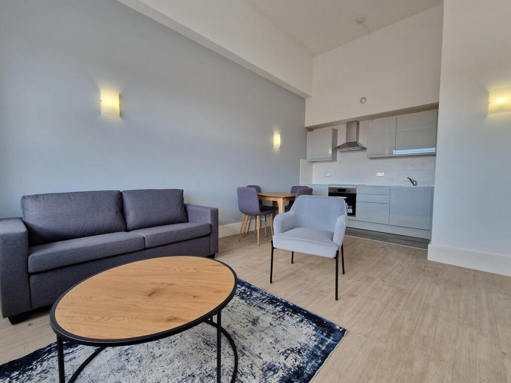 Apartment in Birmingham - View 2