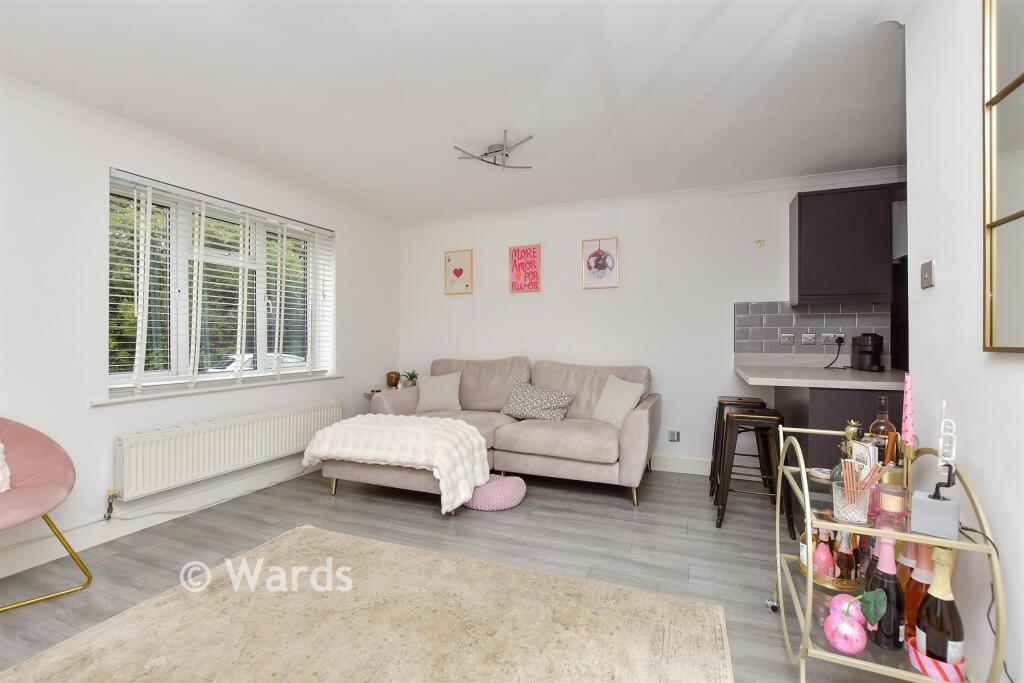Apartment in Swale, Eden Village - View 3