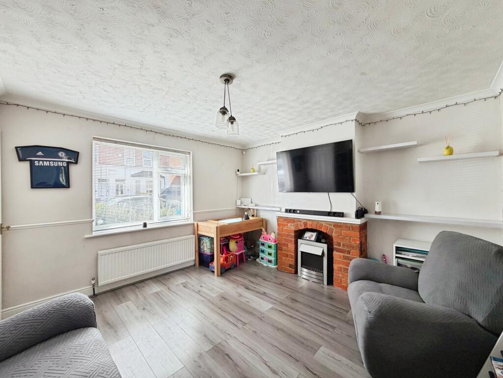 House in Guildford - View 2