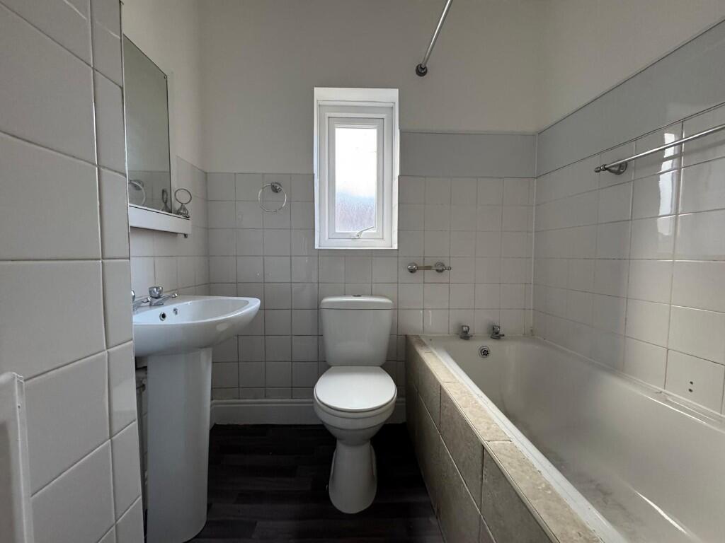 House in Middlesbrough, Gresham, Ayresome - More