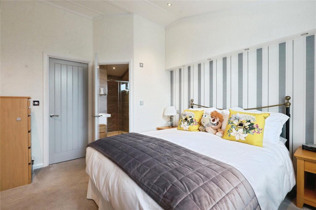 Littleton Close, Broadway, Worcestershire, WR12 photo 5