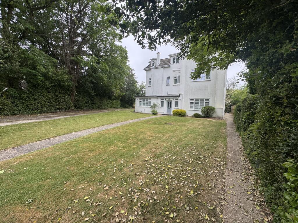 Main image of property: Cavendish Place, BOURNEMOUTH
