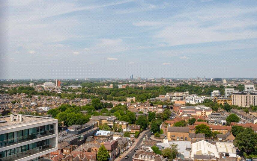 Apartment in London - View 5