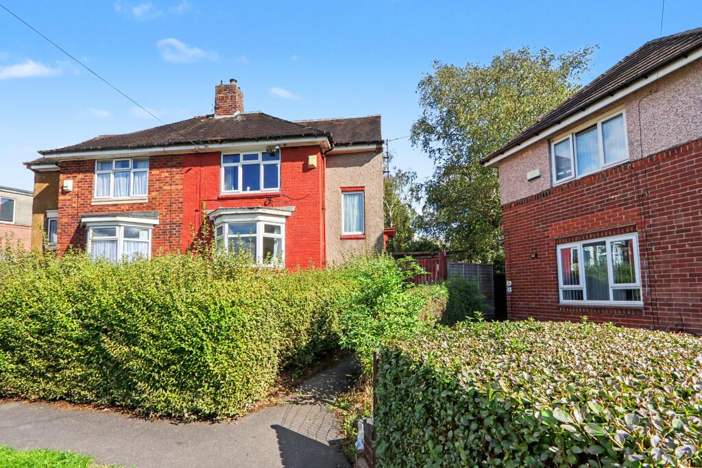 Studio semi-detached on 64 Barrie Crescent, Sheffield, South Yorkshire, S5, £50,000