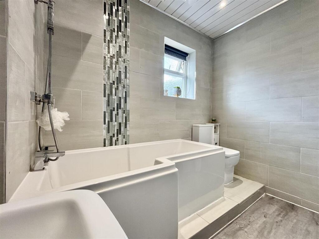 Additional image 21 of Highlands Close, Horton Bank Top, Bradford