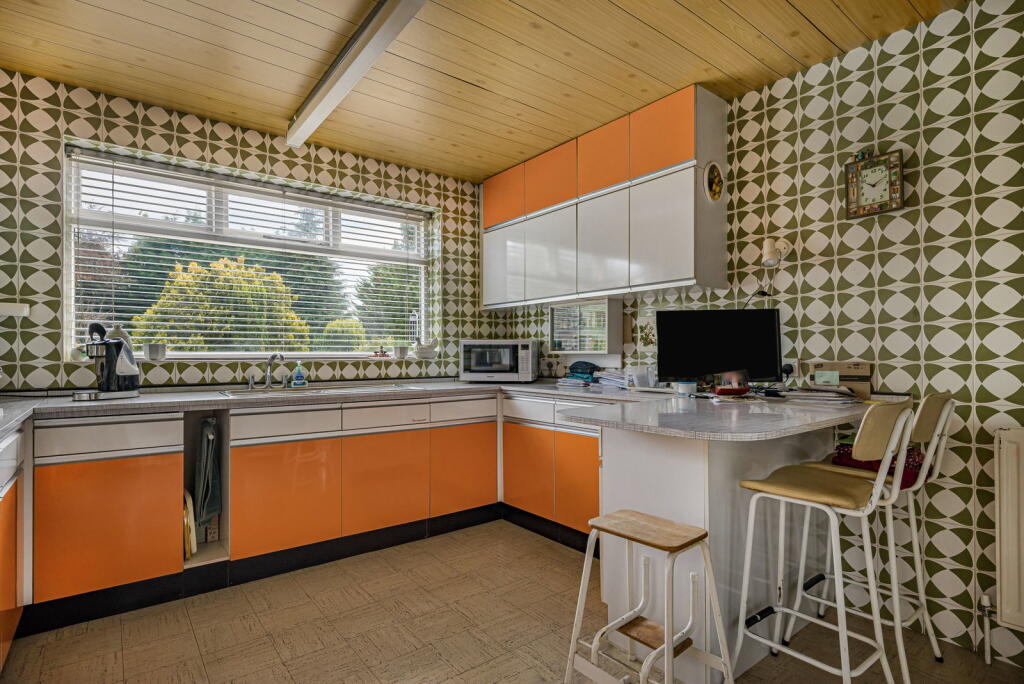 House in London - View 5