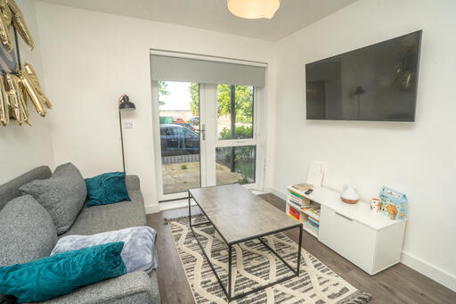 Apartment in Liverpool - View 3