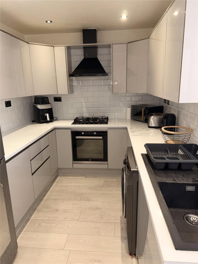 House in Birmingham, Acocks Green - View 4