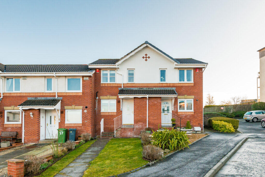 Main image of property: 38 Kilngate Brae, Gilmerton, EH17 8UU