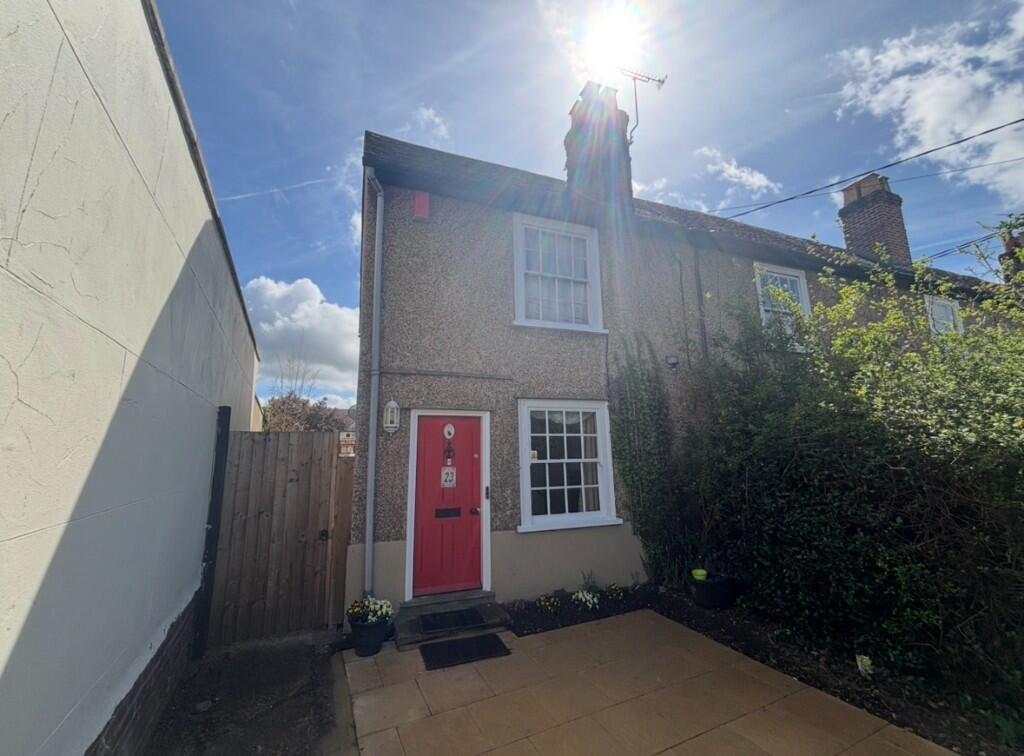 Main image of property: London Road, Braintree, Essex, CM7