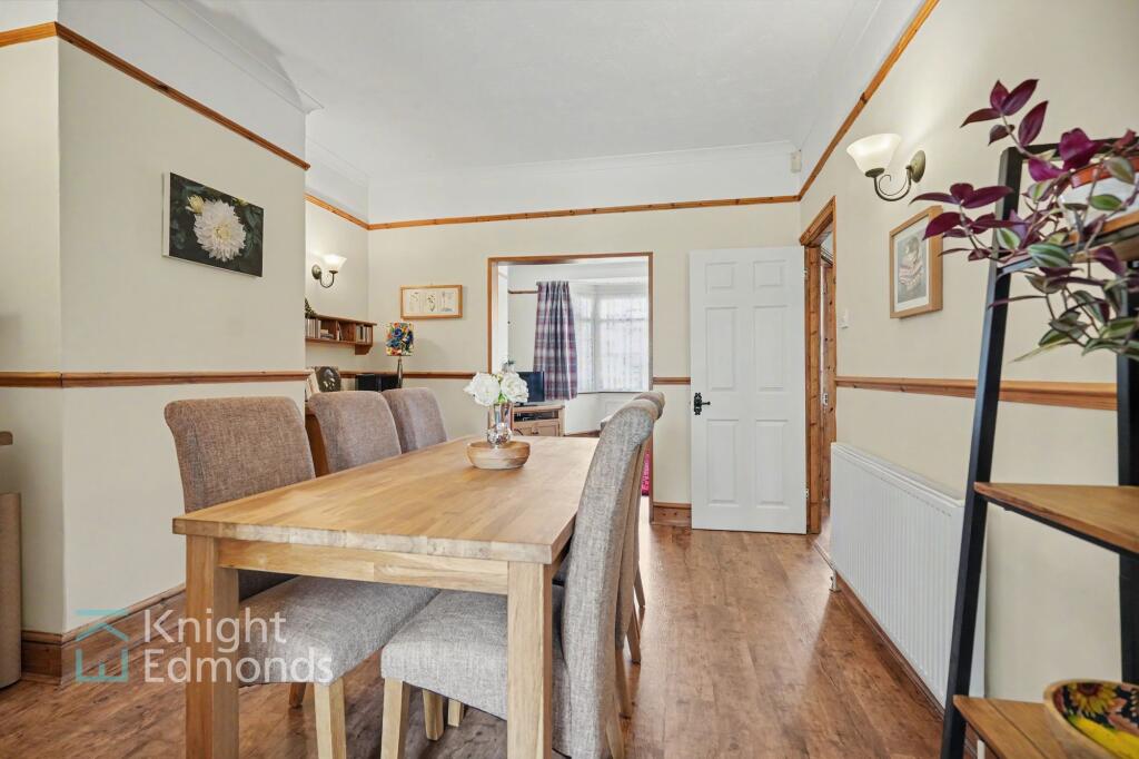 House in Maidstone, Bearsted - View 3