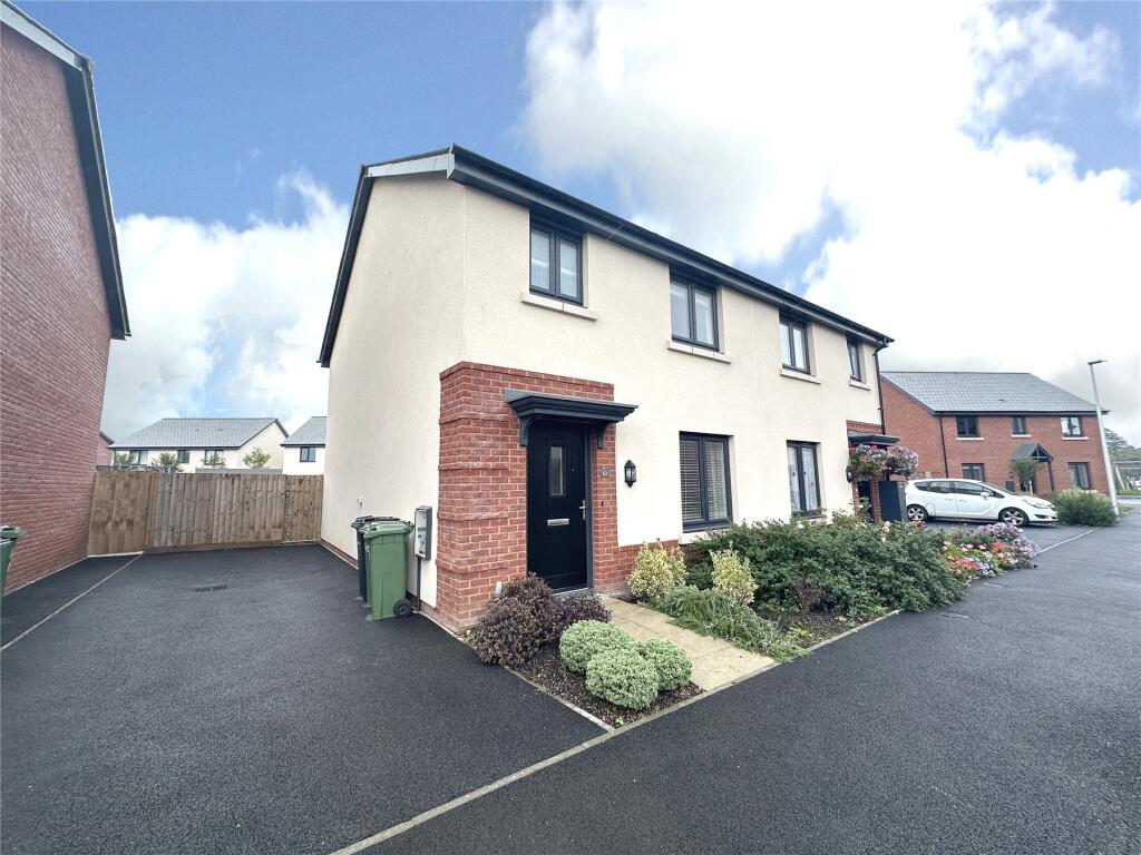 Main image of property: Topsham, Exeter