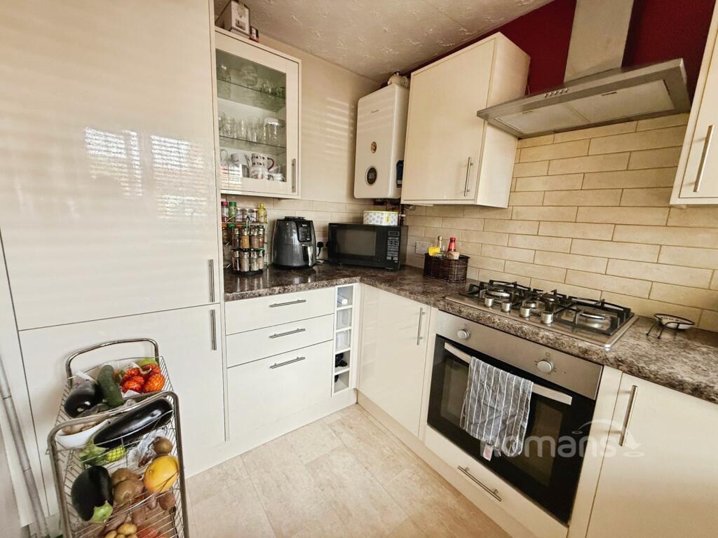 House in Slough - View 4