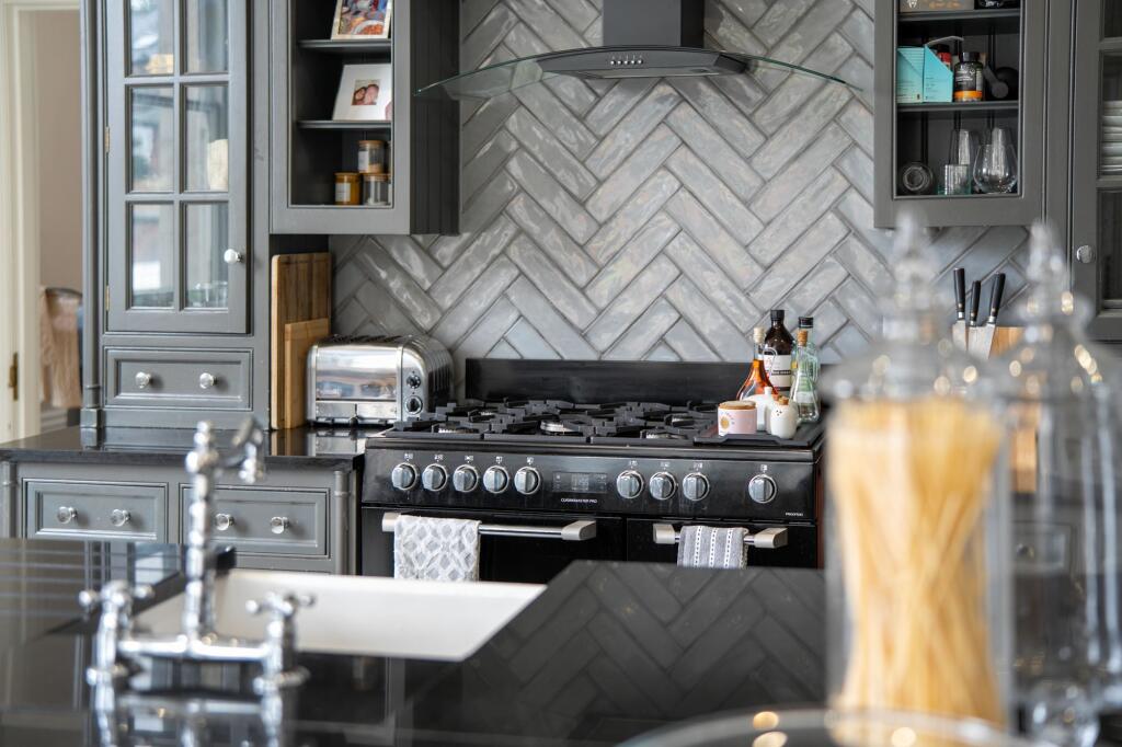 Apartment in Harrogate - More