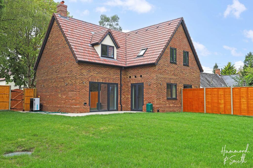 House in Uttlesford, Great Dunmow - View 4