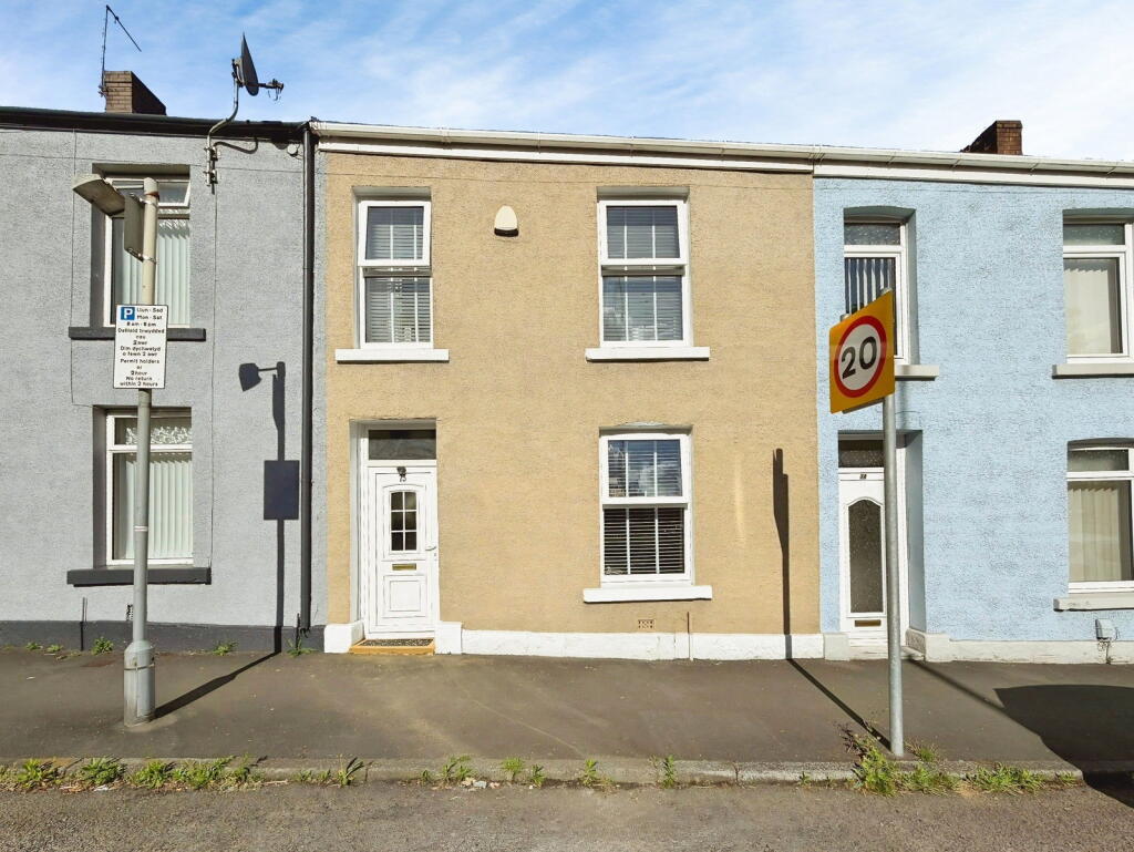 Main image of property: Pentreguinea Road, St. Thomas, Swansea, SA1 8DJ