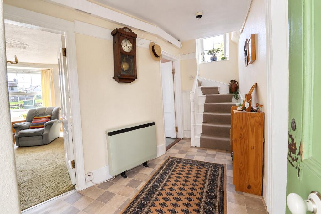 House in Exeter - View 5
