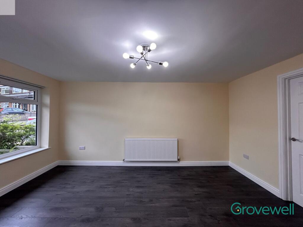House in Oldham - View 5