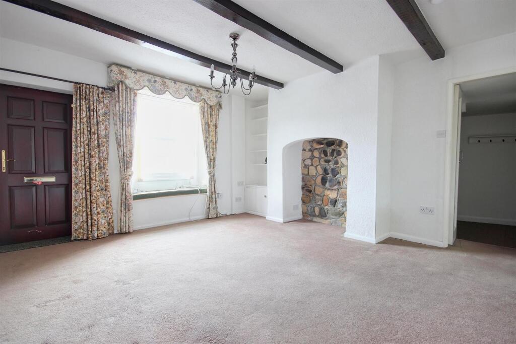 House in Hornsea, East Riding of Yorkshire - View 4