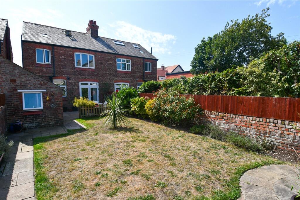 Sandringham Avenue, Hoylake, Wirral photo 3